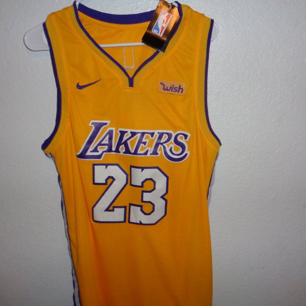 NBA NIKE WISH LeBron James Jersey New 52 XL